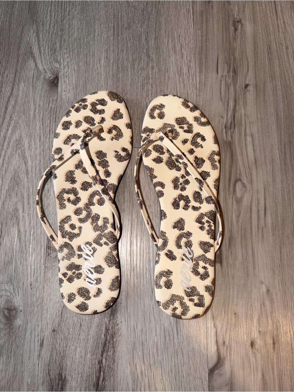 Women's Leopard Print Flip Flop Sandals - Nude/Black - Approx size 8